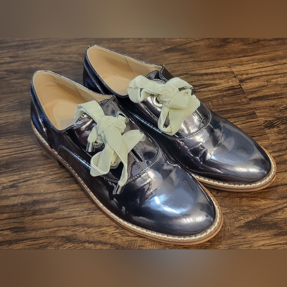 Midnight Velvet Silver Oxford Size 7.5 - Picture 1 of 7